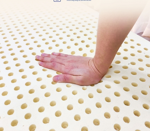 Nệm Cao Su Thiên Nhiên Trung Nguyên Legend Classic